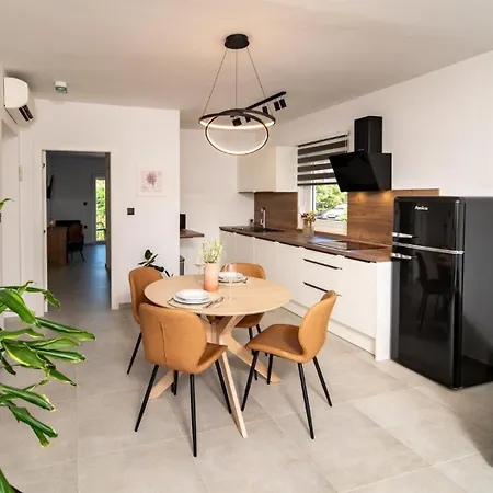 Apartament Zora Lopar