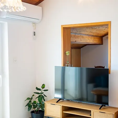 Zora Apartman *