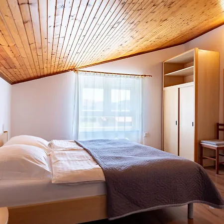 Apartman Zora